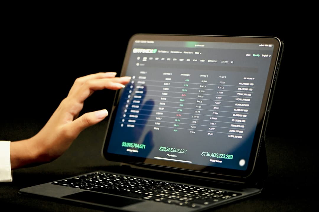 23 Best Algorithmic Trading Strategies to Level Up Your Trades